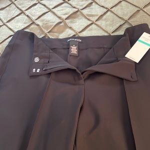 NWT Josh & Arielle Black Pant